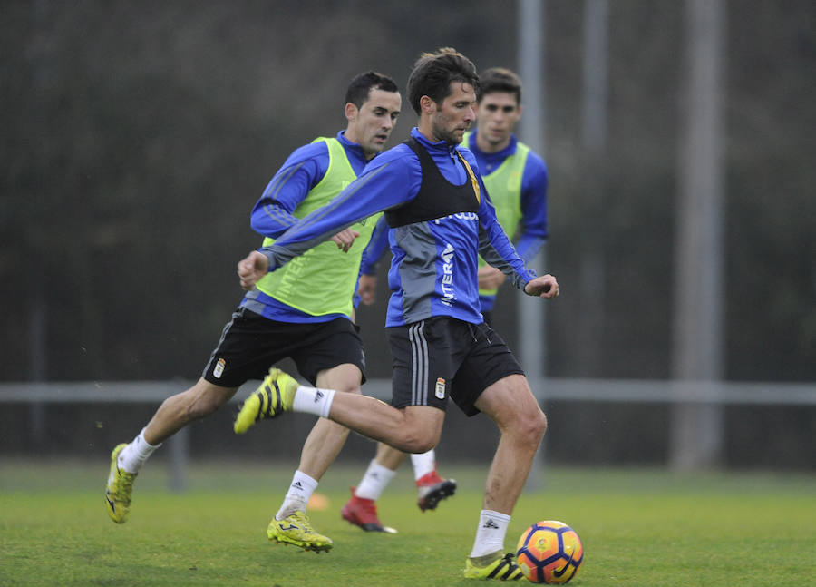 El Real Oviedo retoma los entrenamientos