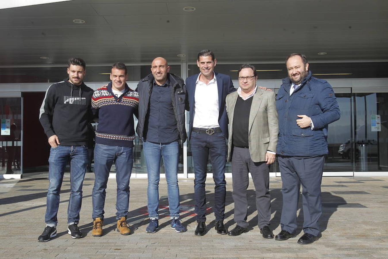 El Sporting y el Oviedo brindan por la Navidad