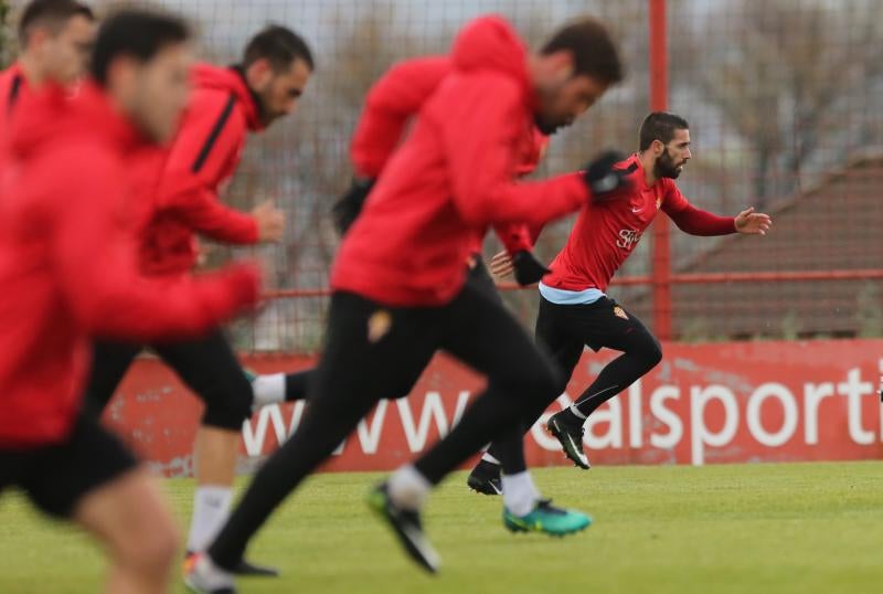 Entrenamiento del Sporting (10/01/17)