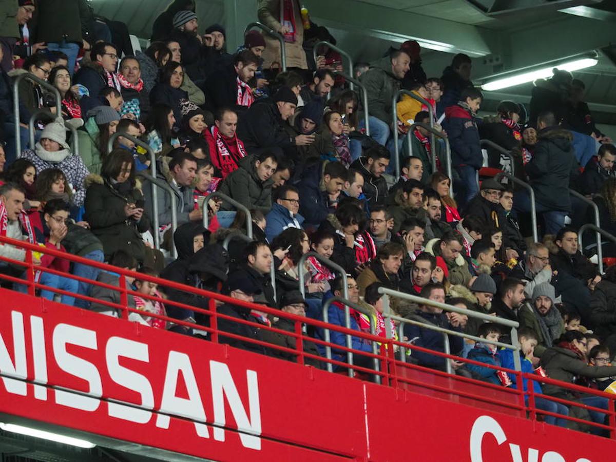 ¿Estuviste en el Sporting - Eibar? ¡Búscate en la Mareona!
