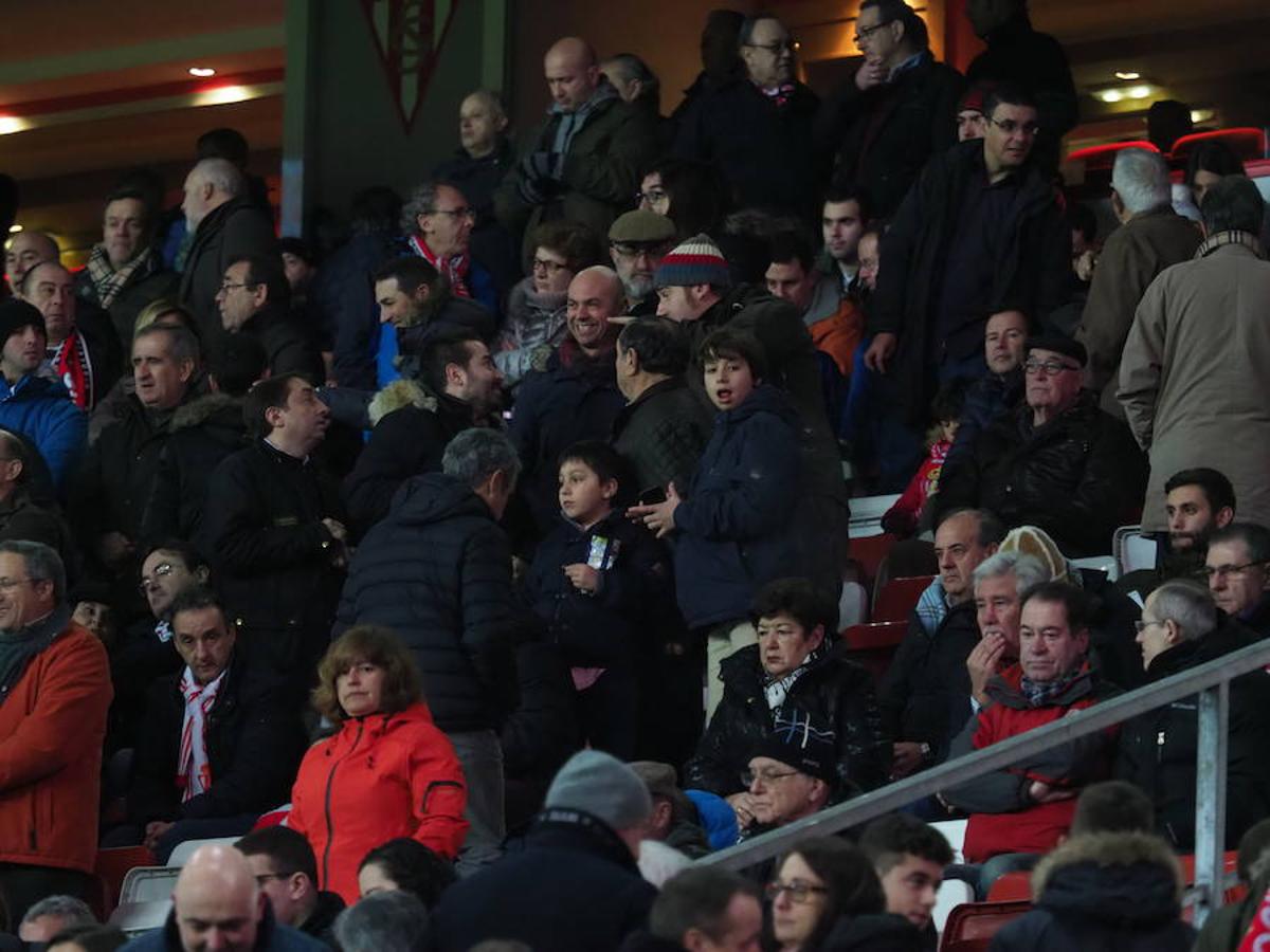 ¿Estuviste en el Sporting - Eibar? ¡Búscate en la Mareona! (2)