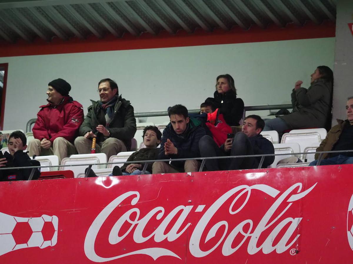 ¿Estuviste en el Sporting - Eibar? ¡Búscate en la Mareona! (2)