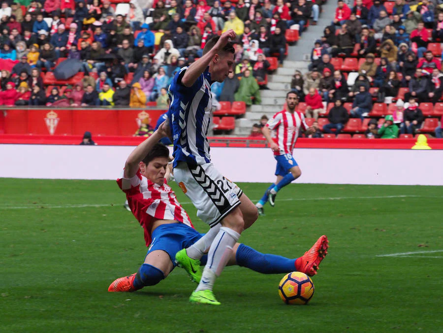 El Sporting 2-4 Alavés, en imágenes