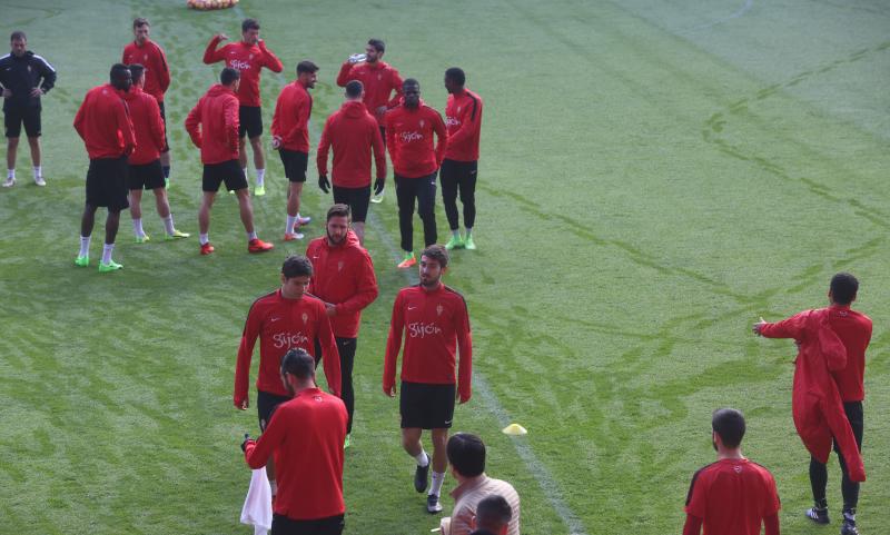 Entrenamiento del Sporting (16/02/17)