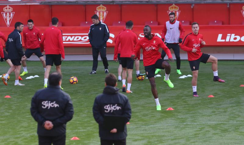 Entrenamiento del Sporting (16/02/17)