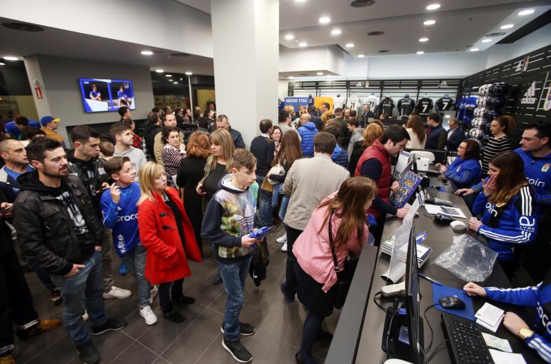 El Real Oviedo pone a la venta la camiseta de su 91 aniversario