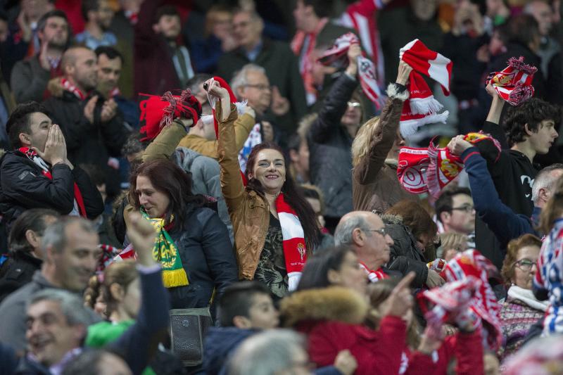 ¿Estuviste en el Sporting-Granada? ¡Búscate! (I)