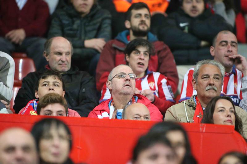 ¿Estuviste en el Sporting - Málaga? ¡Búscate! (2)