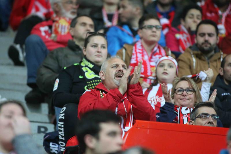 ¿Estuviste en el Sporting - Málaga? ¡Búscate! (2)