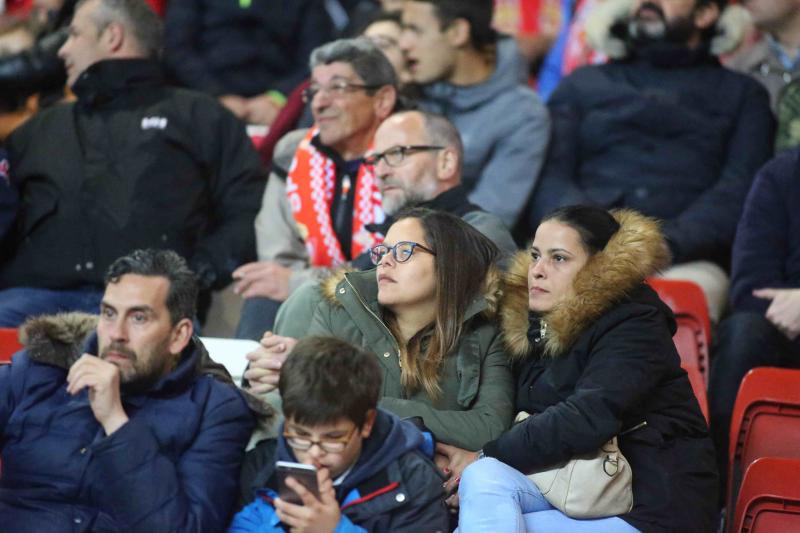 ¿Estuviste en el Sporting - Málaga? ¡Búscate! (2)