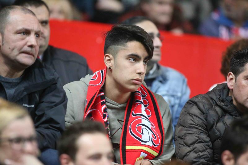 ¿Estuviste en el Sporting - Málaga? ¡Búscate! (2)