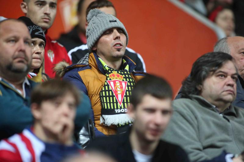 ¿Estuviste en el Sporting - Málaga? ¡Búscate! (2)