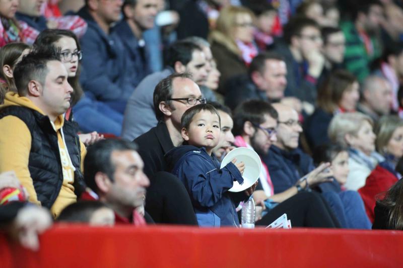 ¿Estuviste en el Sporting - Málaga? ¡Buscate!