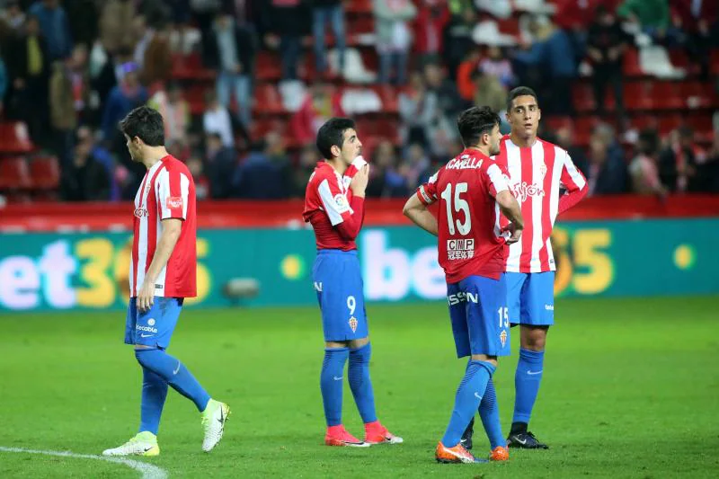 El Sporting - Málaga (0-1), en imágenes