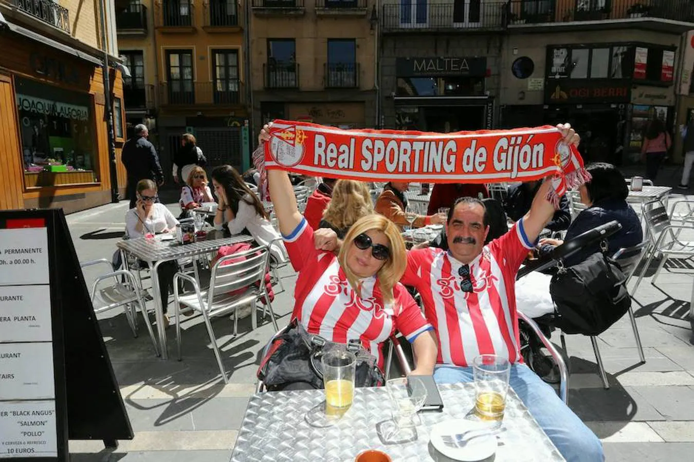 La Mareona, incondicional con el Sporting en Pamplona