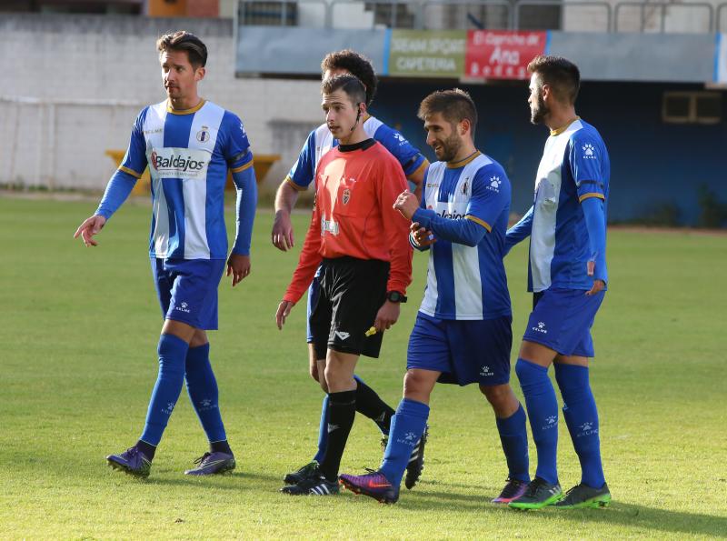 Las mejores imágenes del Condal - Real Avilés