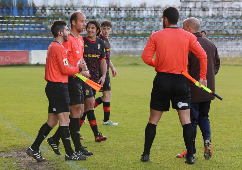 Las mejores imágenes del Condal - Real Avilés