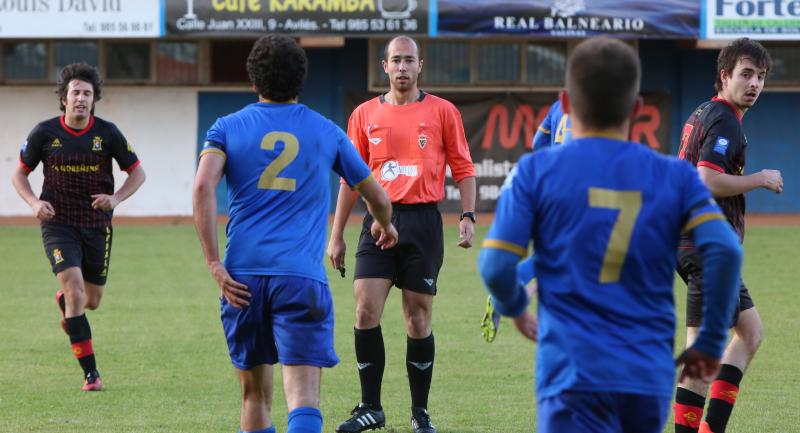 Las mejores imágenes del Condal - Real Avilés