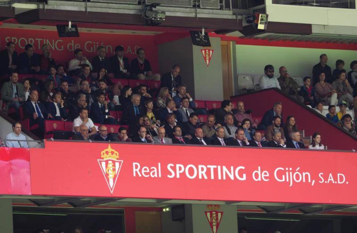 ¿Estuviste en el Sporting - Las Palmas? ¡Búscate!