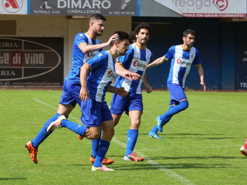 Las mejores imágenes del Real Avilés - Colunga