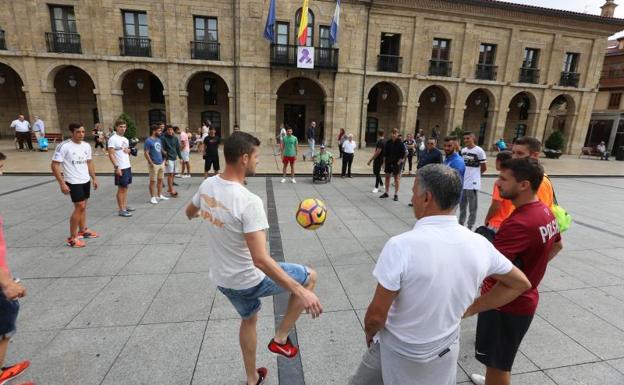 Entreno en la plaza de España