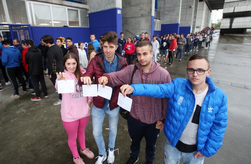 Colas en el Tartiere por las últimas entradas para el derbi