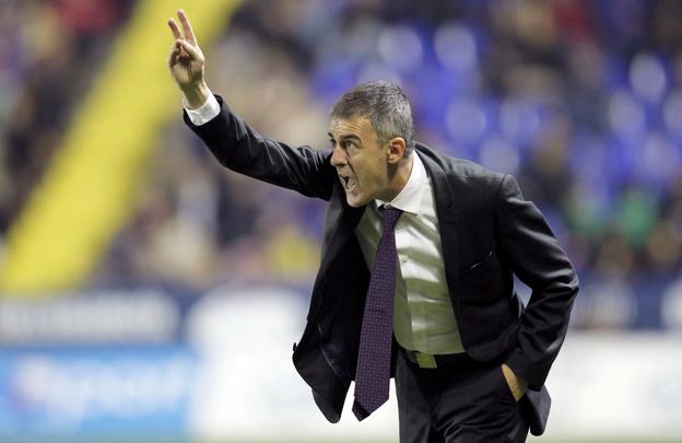 «Todo el mundo considera al Real Oviedo como candidato al ascenso»