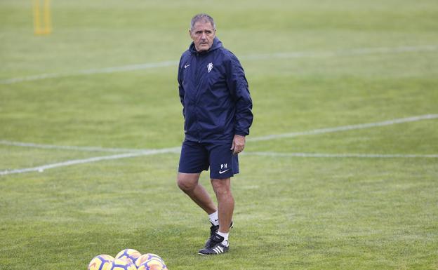 Real Sporting | Paco Herrera: «Stefan tiene muchas opciones de jugar»