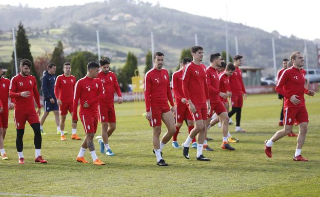 Guitián no entra en la convocatoria del Sporting