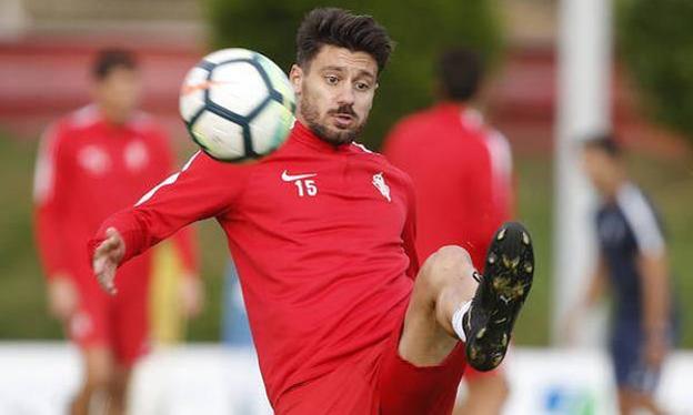 Canella se retira de la sesión y es baja para mañana