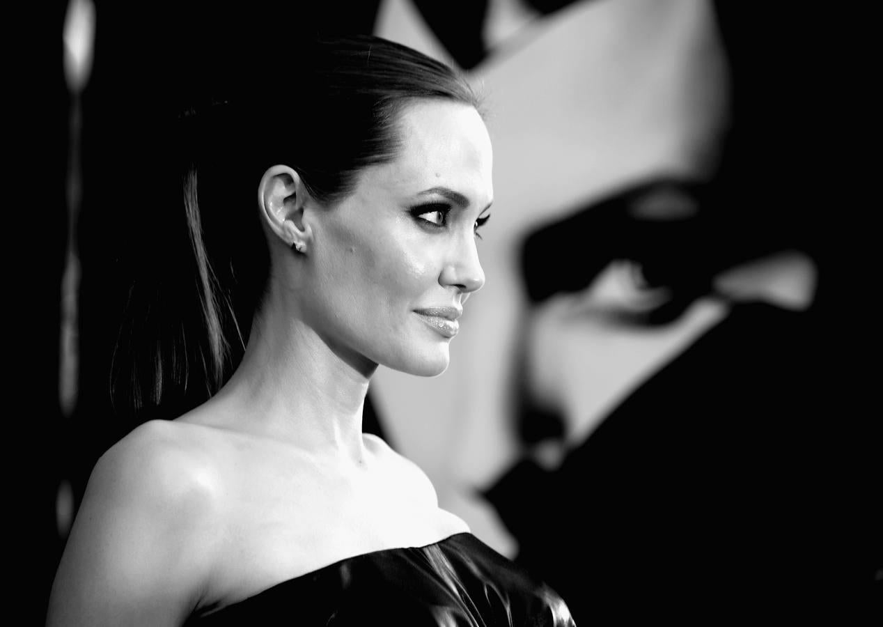 Angelina Jolie: su vida y su carrera en imágenes