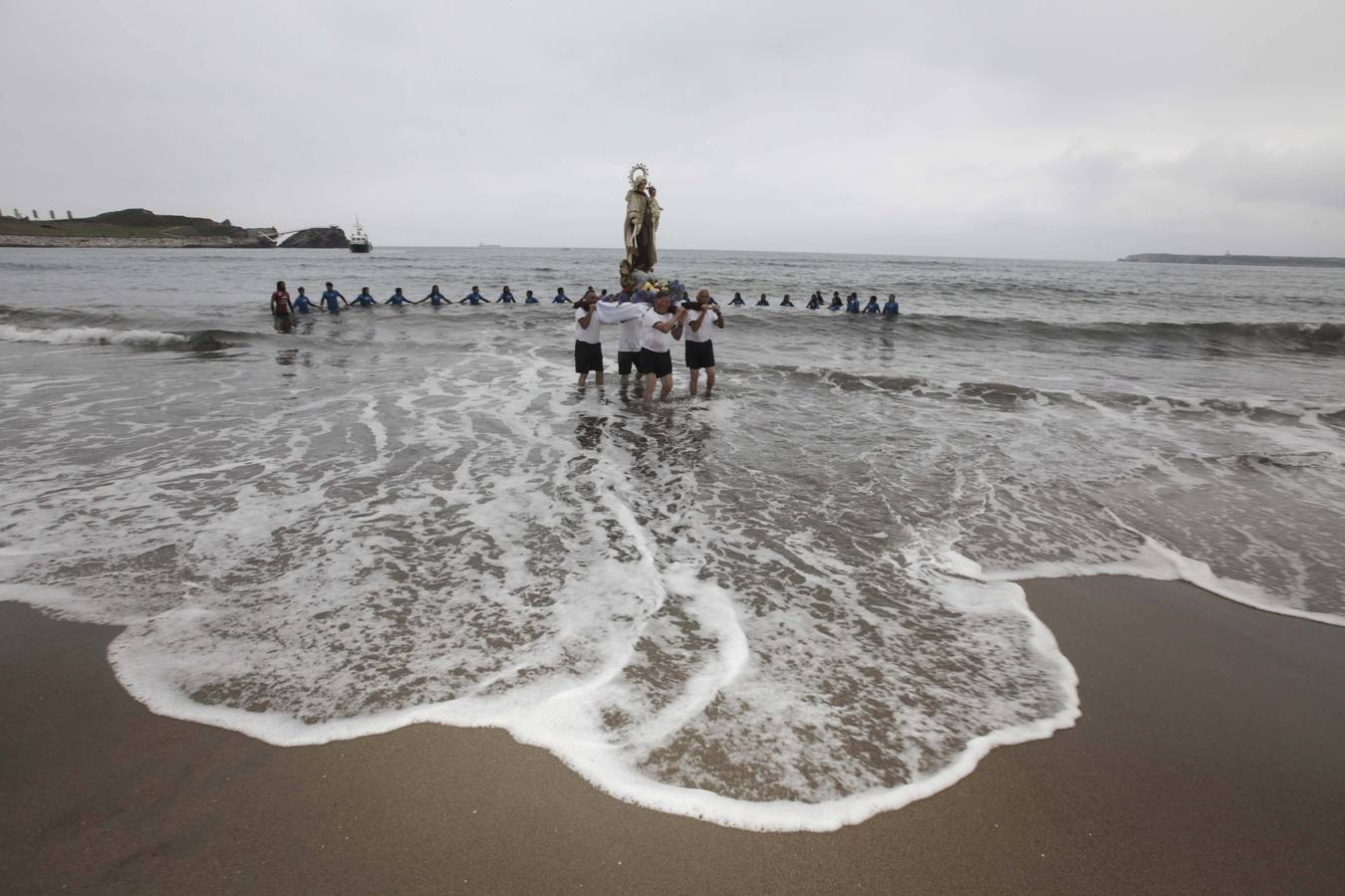 Salinas celebra el Día del Carmen