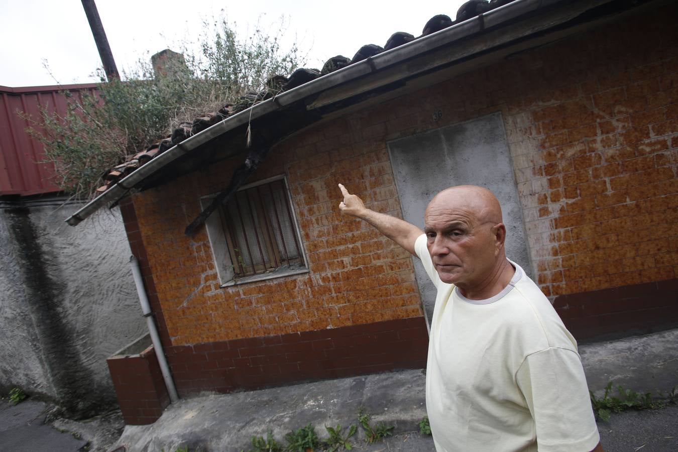 Así se encuentra el barrio de El Puente, en Langreo