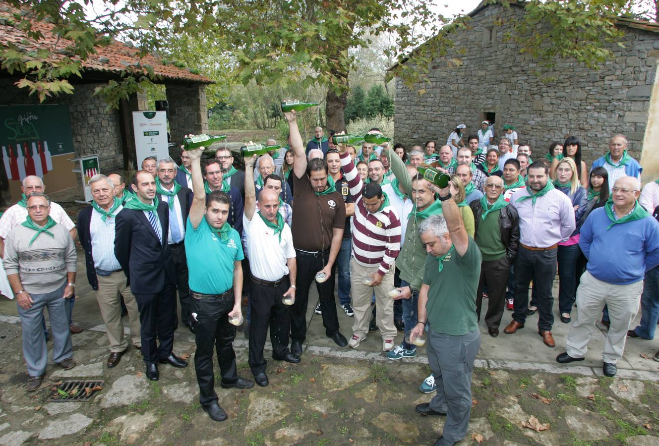 Presentación de Gijón de Sidra en el Museo del Pueblo de Asturias