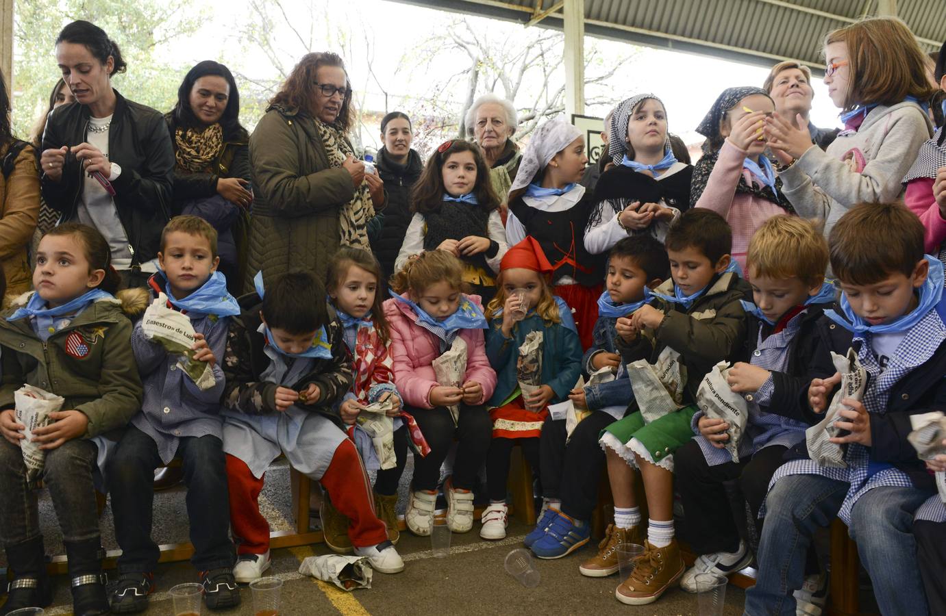 Los escolares asturianos, de amagüestu