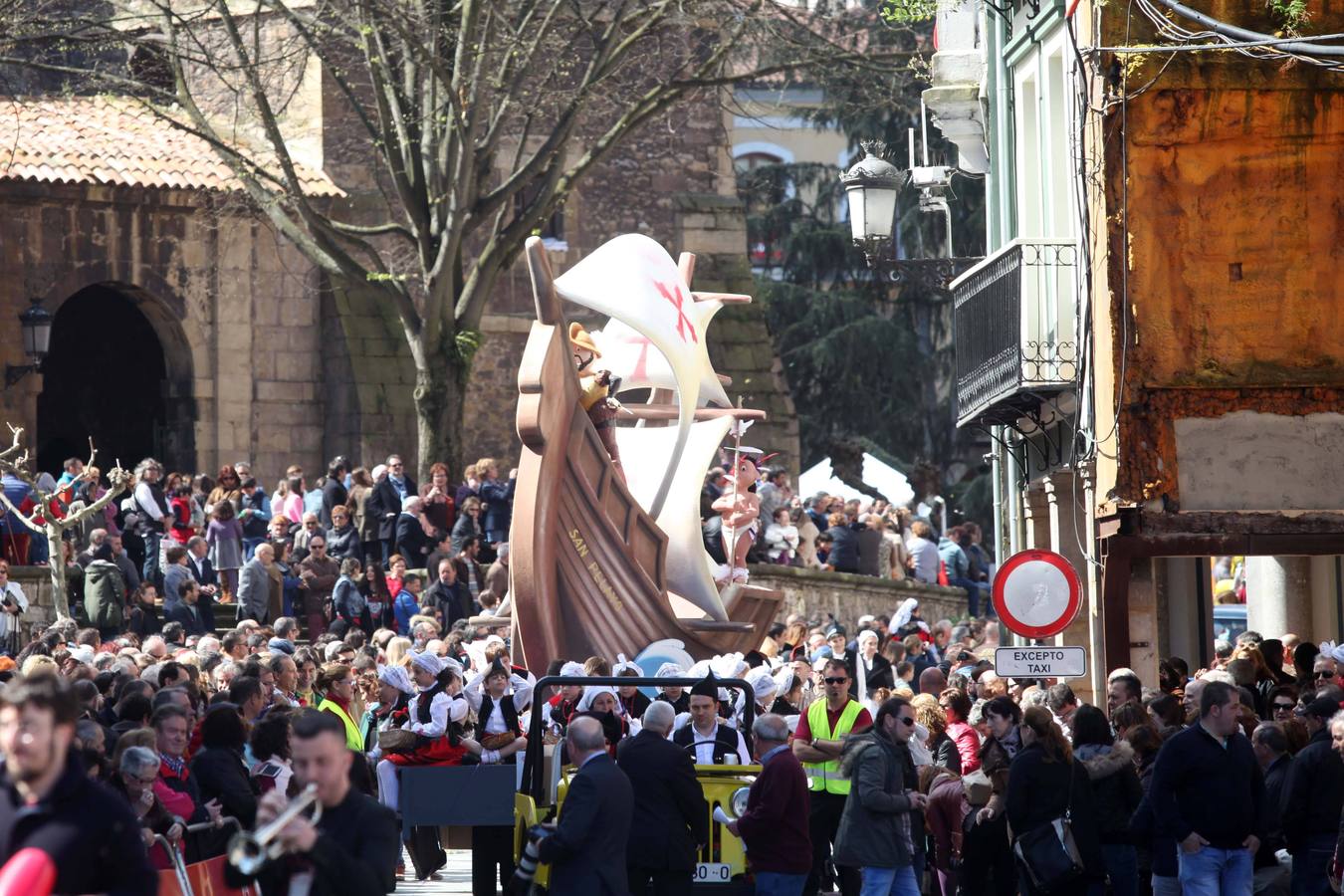 Avilés se vuelca con El Bollo