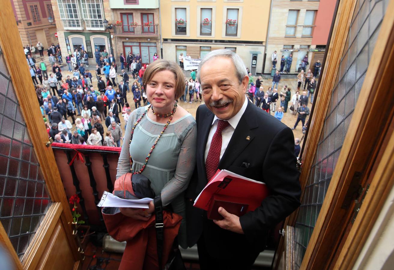 El Pleno de investidura de Oviedo, en imágenes