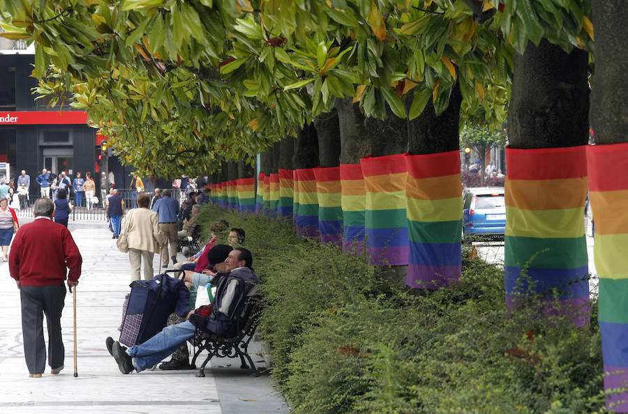 El 'orgullo' se luce en Oviedo