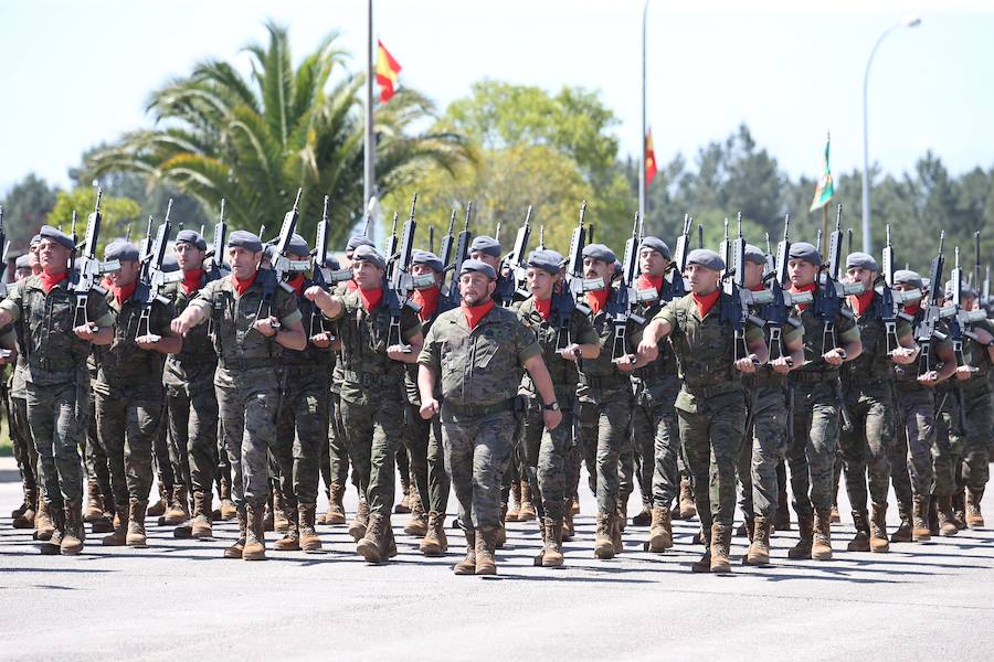 Parada militar en Cabo Noval