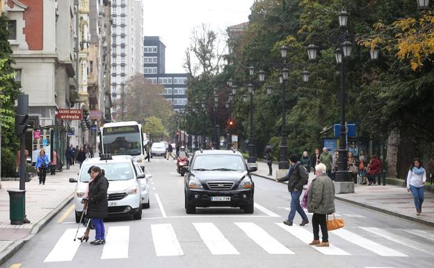 Oviedo refuerza la seguridad vial en seis calles del centro