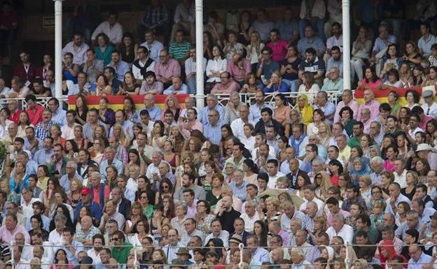 El palco más caro para ver los toros de Begoña llega a los 3.760 euros