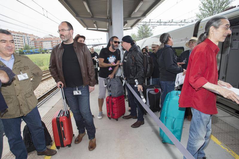 Llegada del 'tren negro' a Gijón