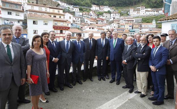 Javier Fernández: «La duda es humana y los populistas y nacionalistas no dudan»