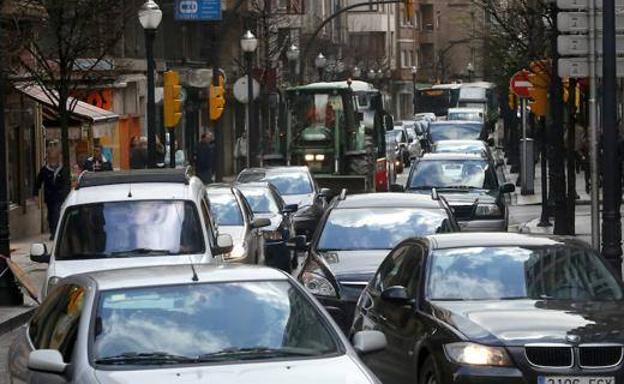El Plan de Movilidad mantendrá la limitación a 20 kilómetros por hora en el centro de Gijón