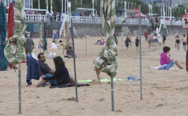 Las lluvias vuelven mañana al verano asturiano