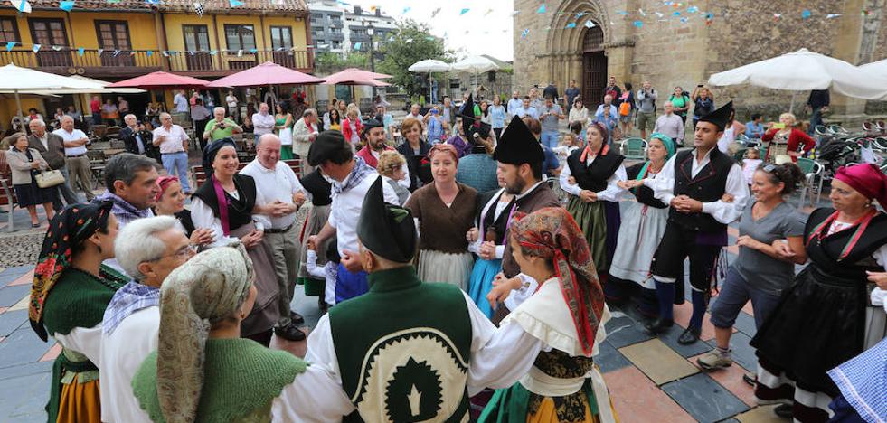 Con Santa Ana llega de nuevo la fiesta al barrio marinero de Sabugo