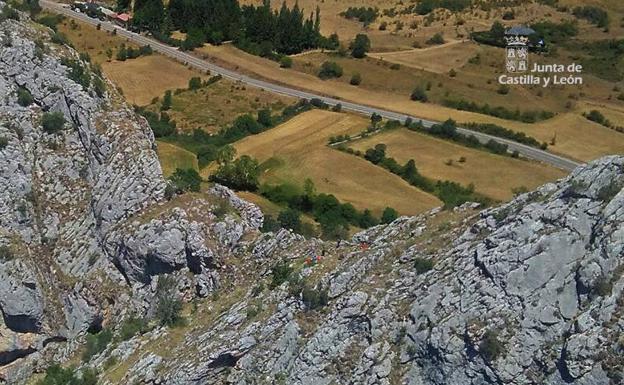 Rescatan a un senderista asturiano indispuesto en León