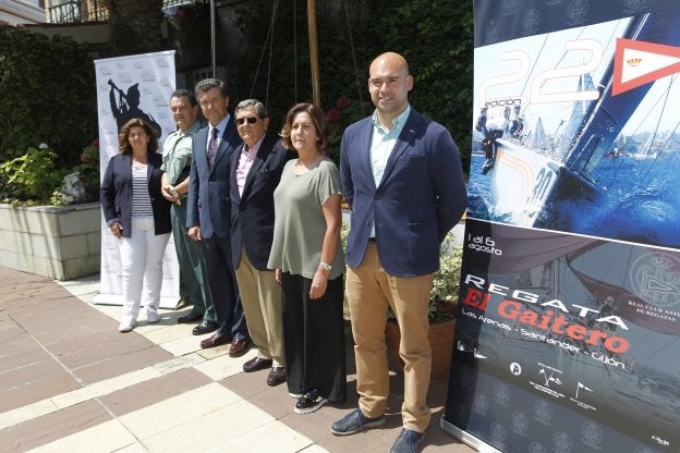 La Regata El Gaitero despliega sus velas en el Cantábrico
