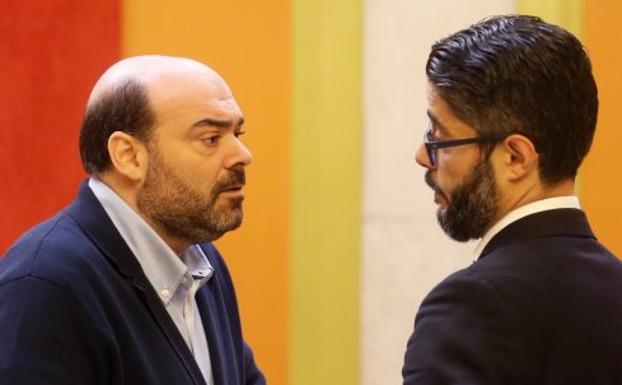 El PP denuncia «presiones» en la comisión Aquagest para culpar a Caunedo