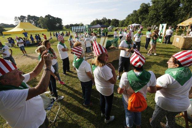 De la cuna al 'cayáu' en la jira de Granda